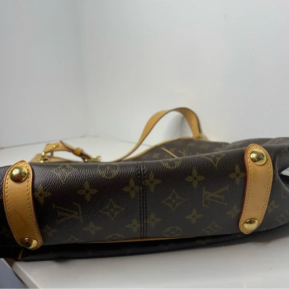 LOUIS VUITTON Galliera GM XLarge - Picture 7 of 16